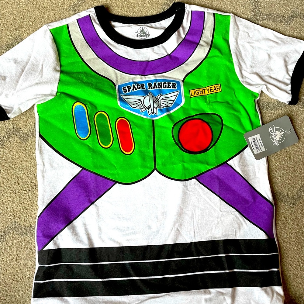 Buzz Light Year shirt from Disney Store NWT 7/8